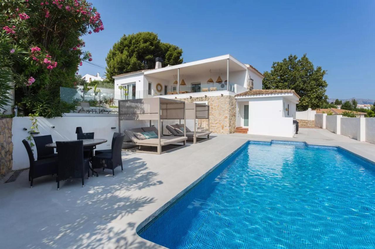 אלתיאה Villa Pino מראה חיצוני תמונה